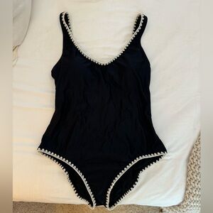 Size M — black open back one piece target bathing suit w stitching detail